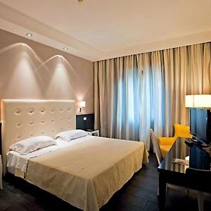Hotel Mediterranea